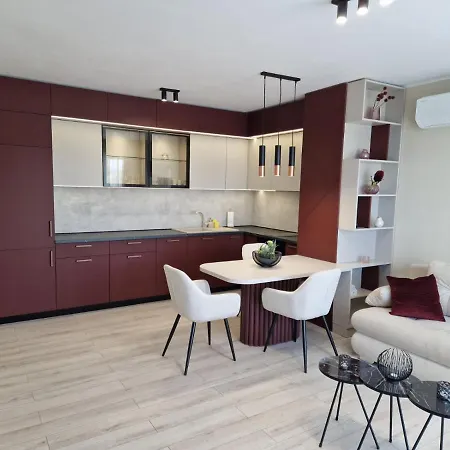 Papaya Aparthotel 4*