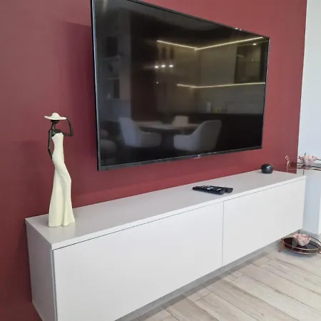 Papaya Aparthotel Varna