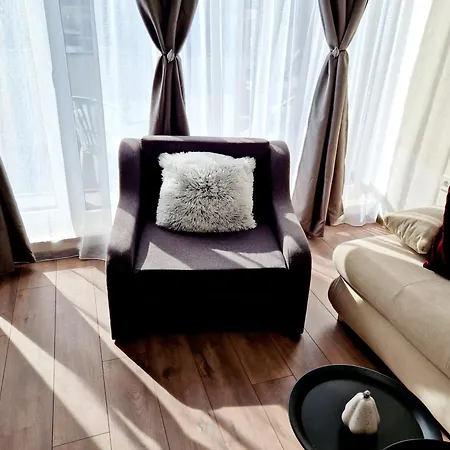 Papaya Aparthotel Varna