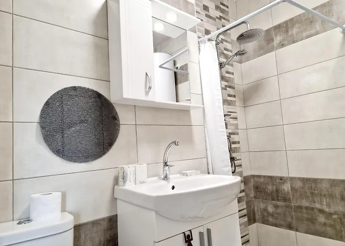 Papaya Aparthotel 4*