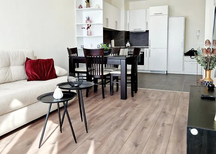 Aparthotel Papaya 4*