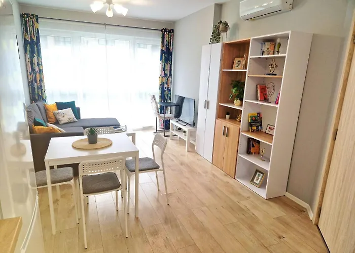 Papaya Aparthotel Varna