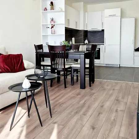 Apartahotel Papaya 4*