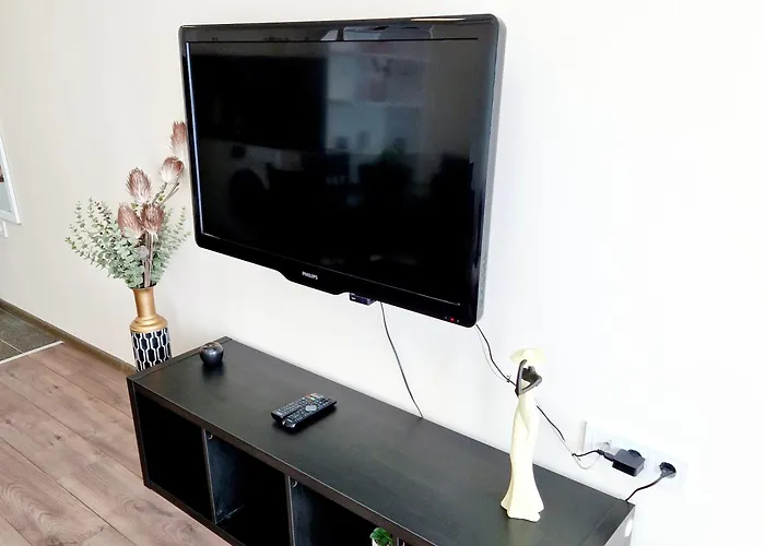 מלון דירות Papaya וארנה