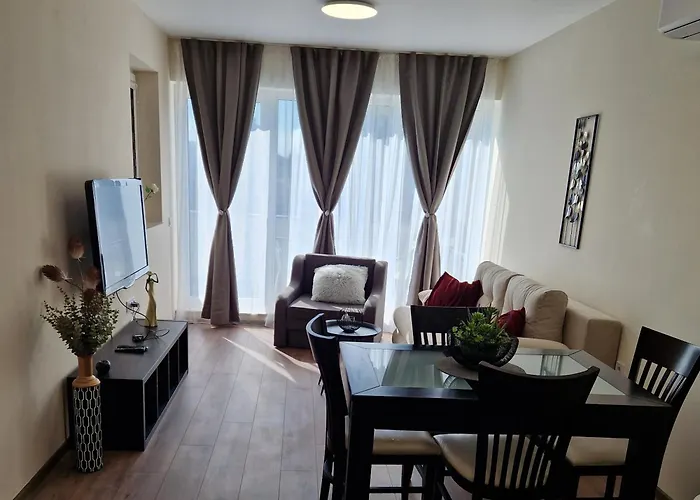 Papaya מלון דירות וארנה